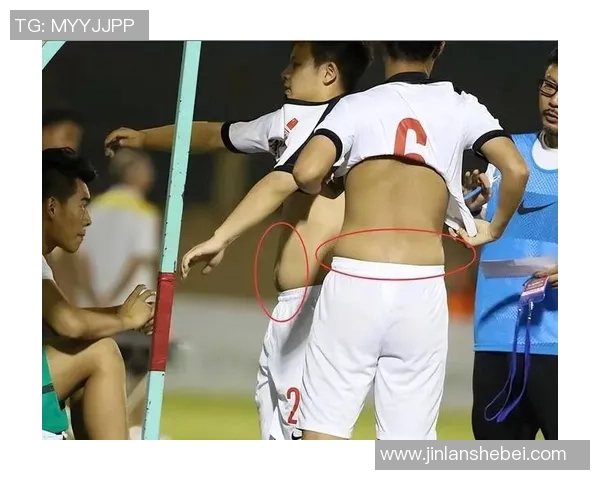 那些在身上纹着中国汉字的著名足球球星及其背后故事揭秘